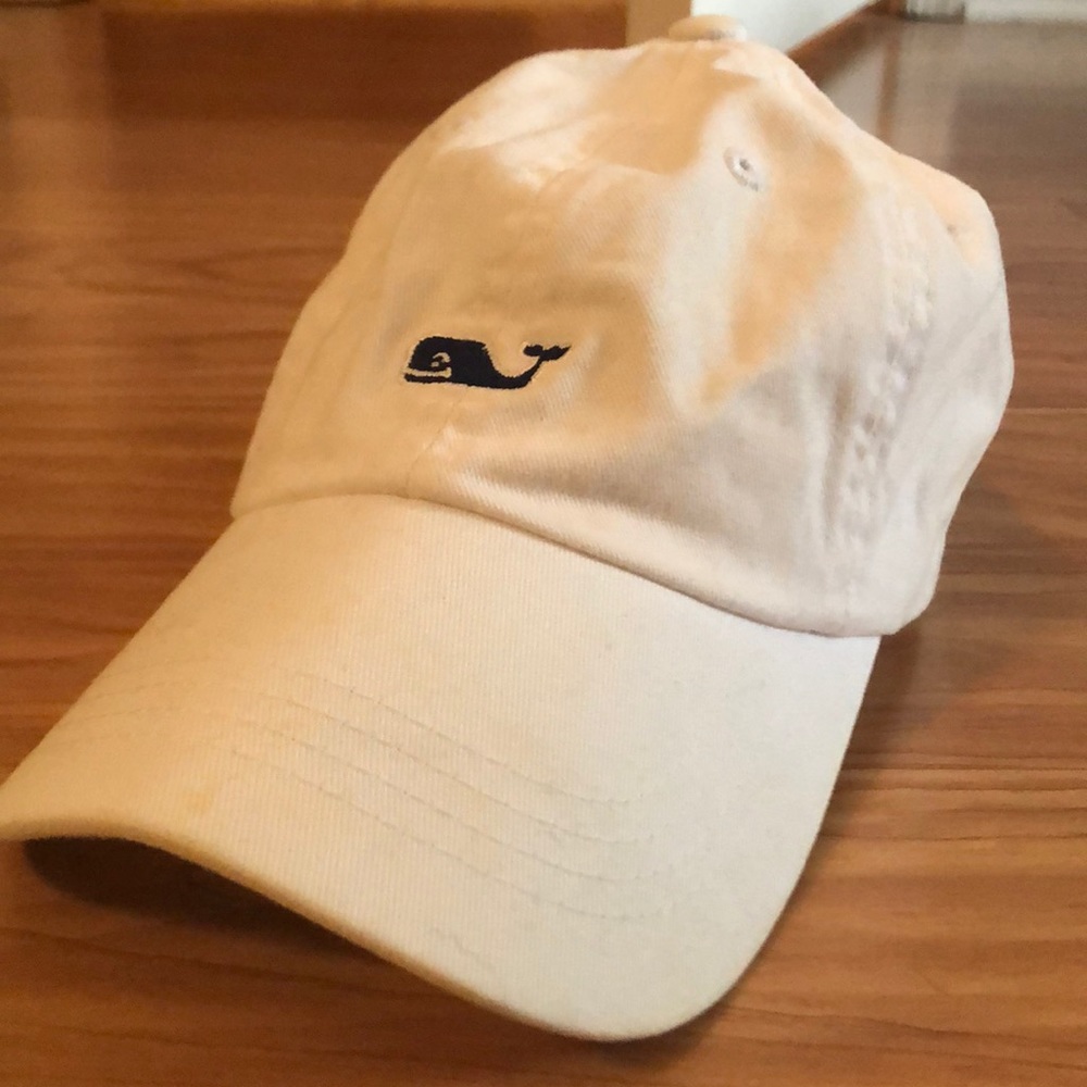 Vineyard vines hat